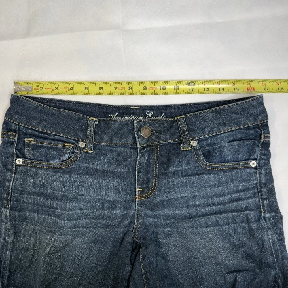 American Eagle Women 10 Stretch Midi Shorts Denim Raw Hem‎ Stretch Dark Wash Low